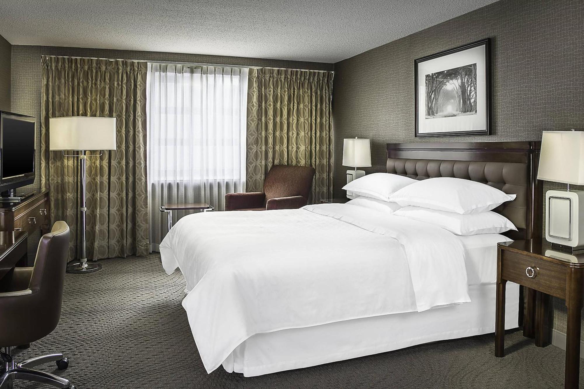 Sheraton Oklahoma City Downtown Hotel Exterior photo